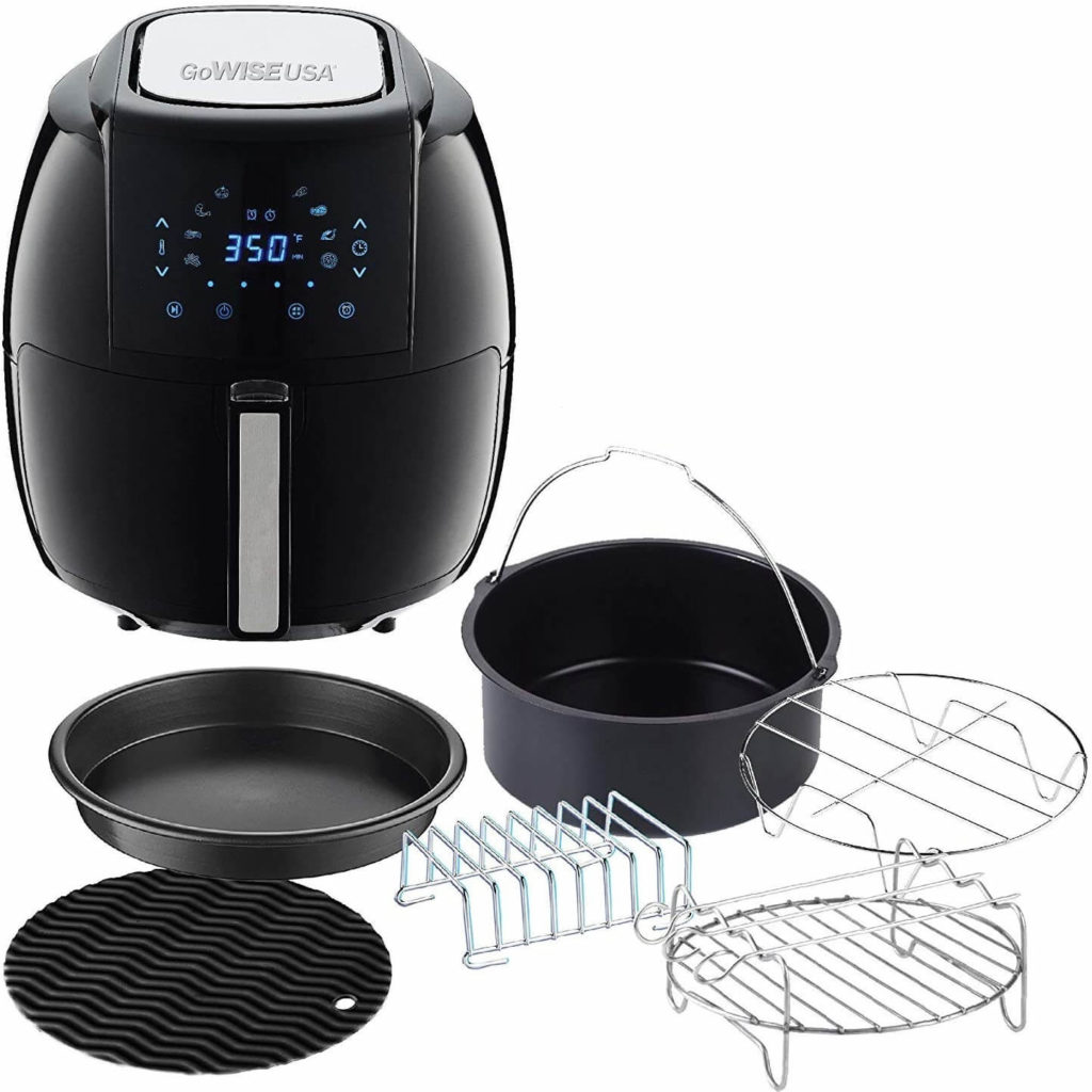 Air fryer with accessories