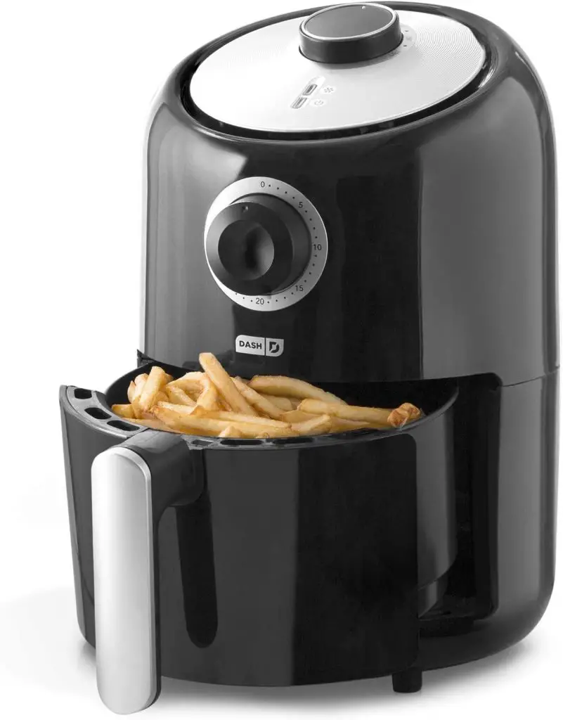 Dash Compact 2 Quart Air Fryer with Auto Shut-off feature