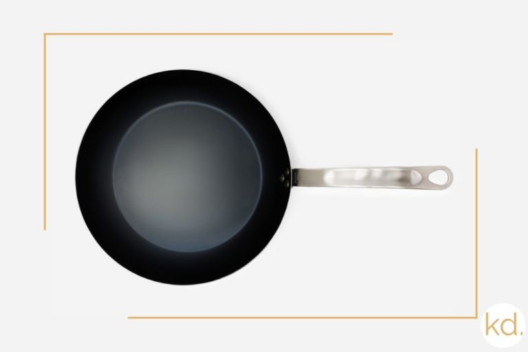 The Best Carbon Steel Pans Popular With Professional Chefs 2023