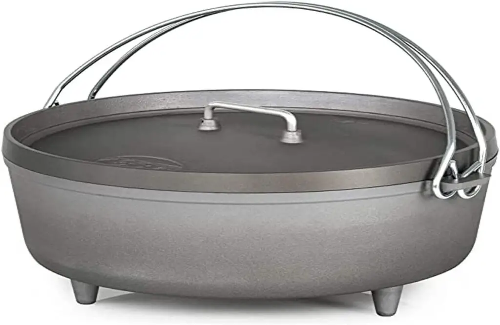 GSI Dutch oven for camping 12 inch