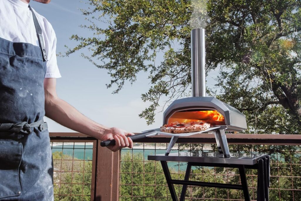 Ooni Karu 12 Pizza Oven